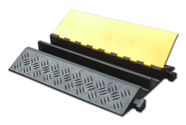 HEAVY DUTY 2-CHANNEL TPU CABLE PROTECTOR