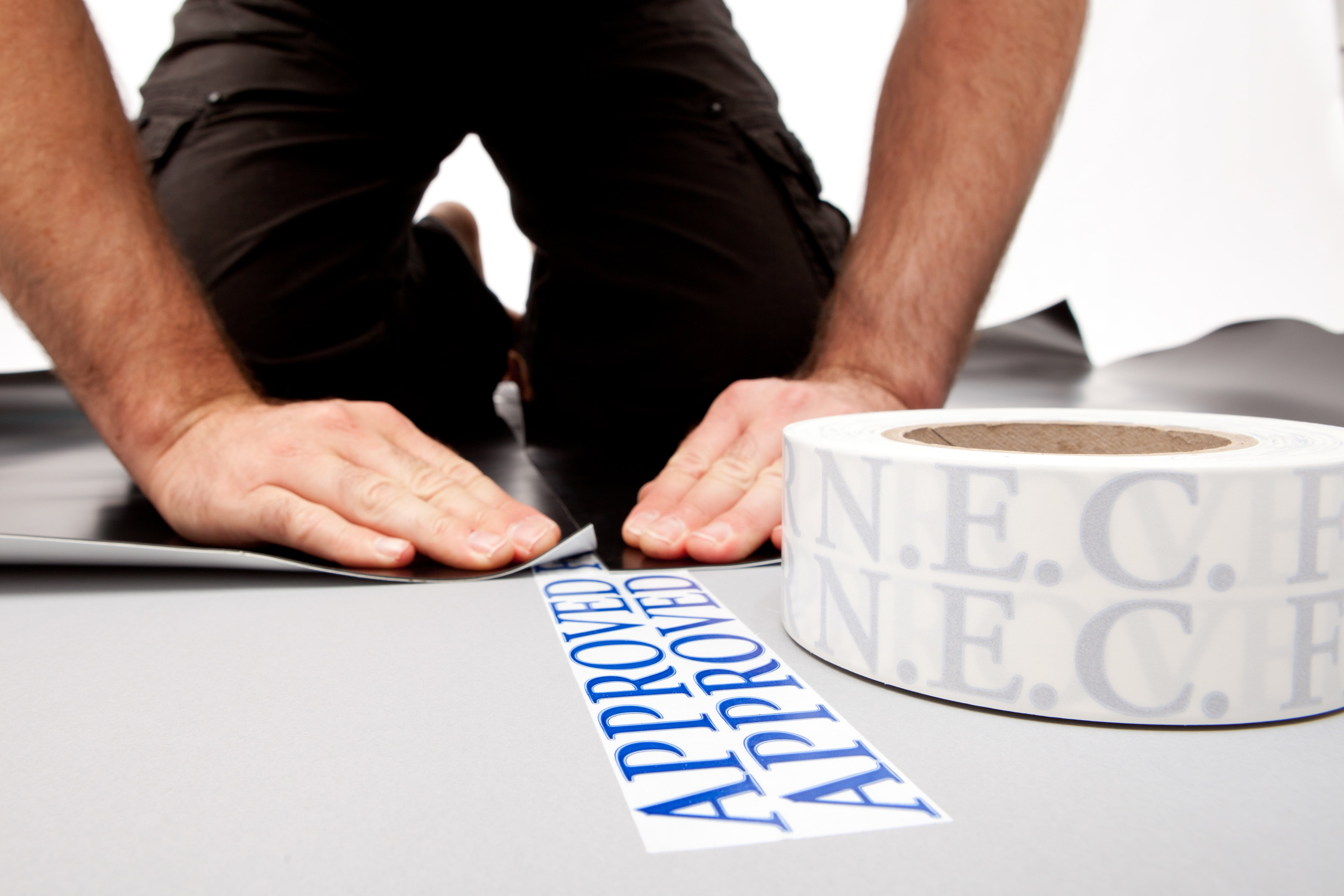 LE MARK NEC APPROVED DOUBLE-SIDED TAPE 38MM X 50M